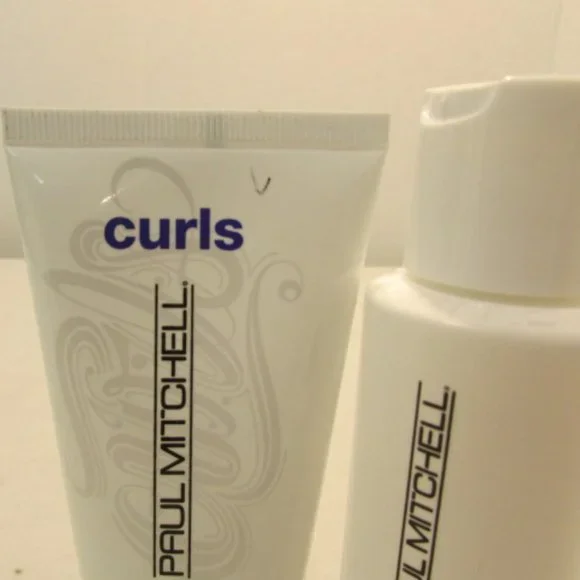 Paul Mitchell The Detangler & Curls Full Circle Leave-In Treatment - Picture 4 of 7